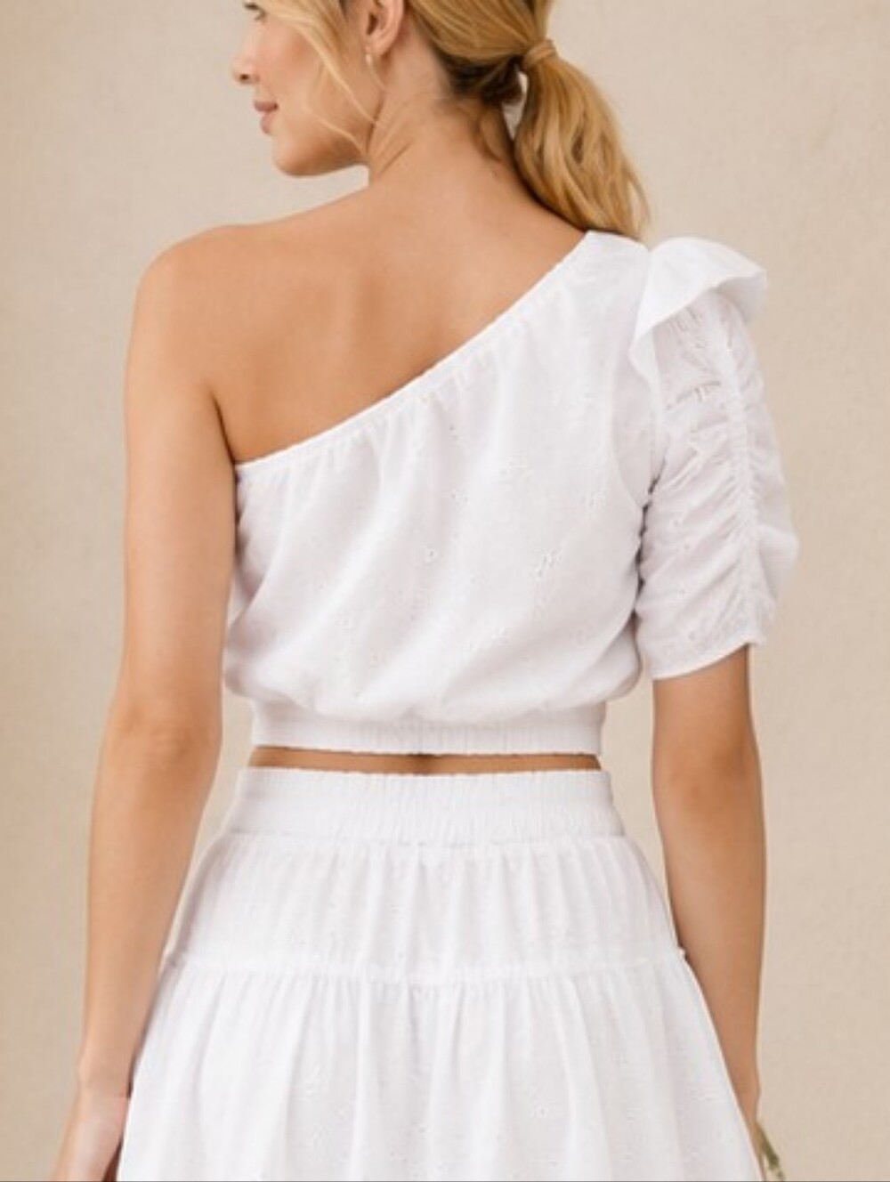 Universal Thread Women's One-Shoulder Eyelet Crop Top – Size Large - Picture 2 of 10